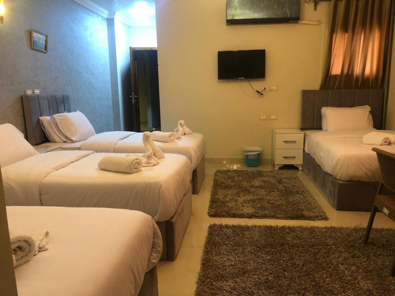 Cairo Gym In Bed and Breakfast Kafr Ghatati Rum bild